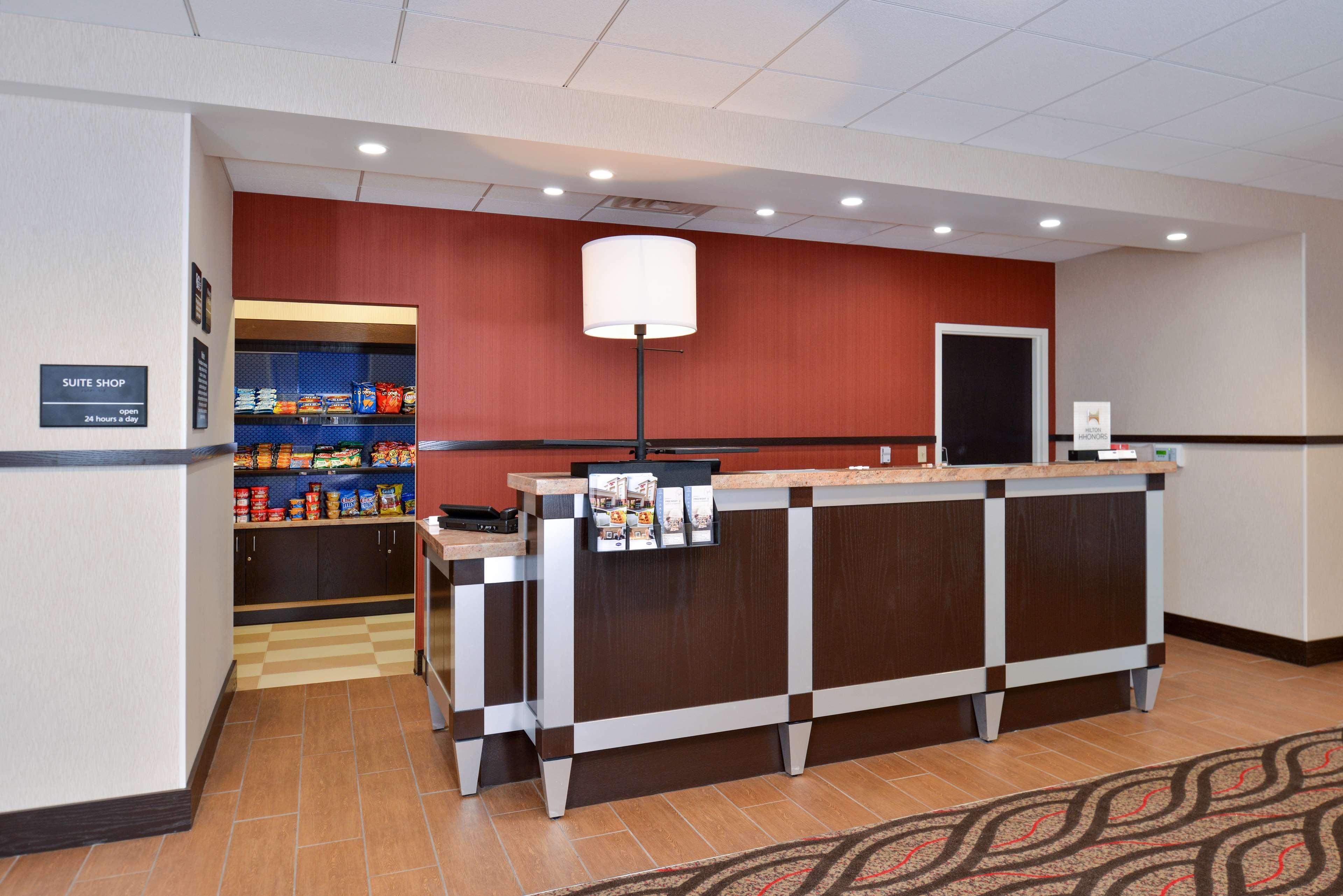 Hampton Inn & Suites California University-Pittsburgh Coal Center Buitenkant foto