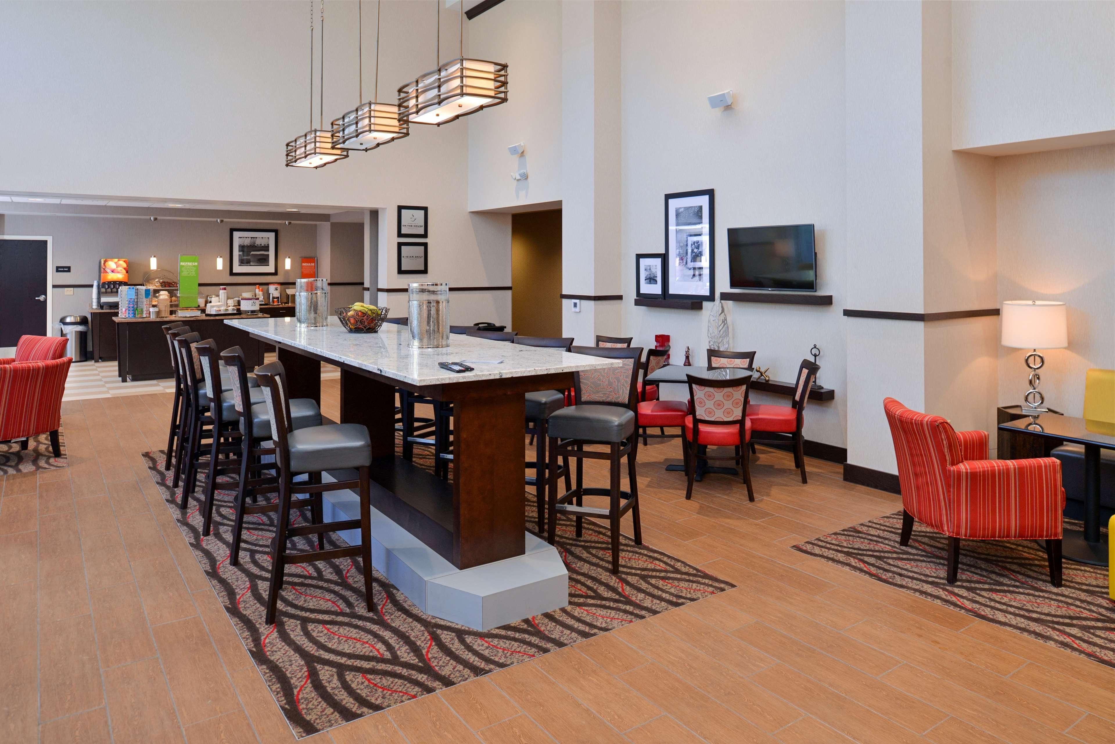 Hampton Inn & Suites California University-Pittsburgh Coal Center Buitenkant foto