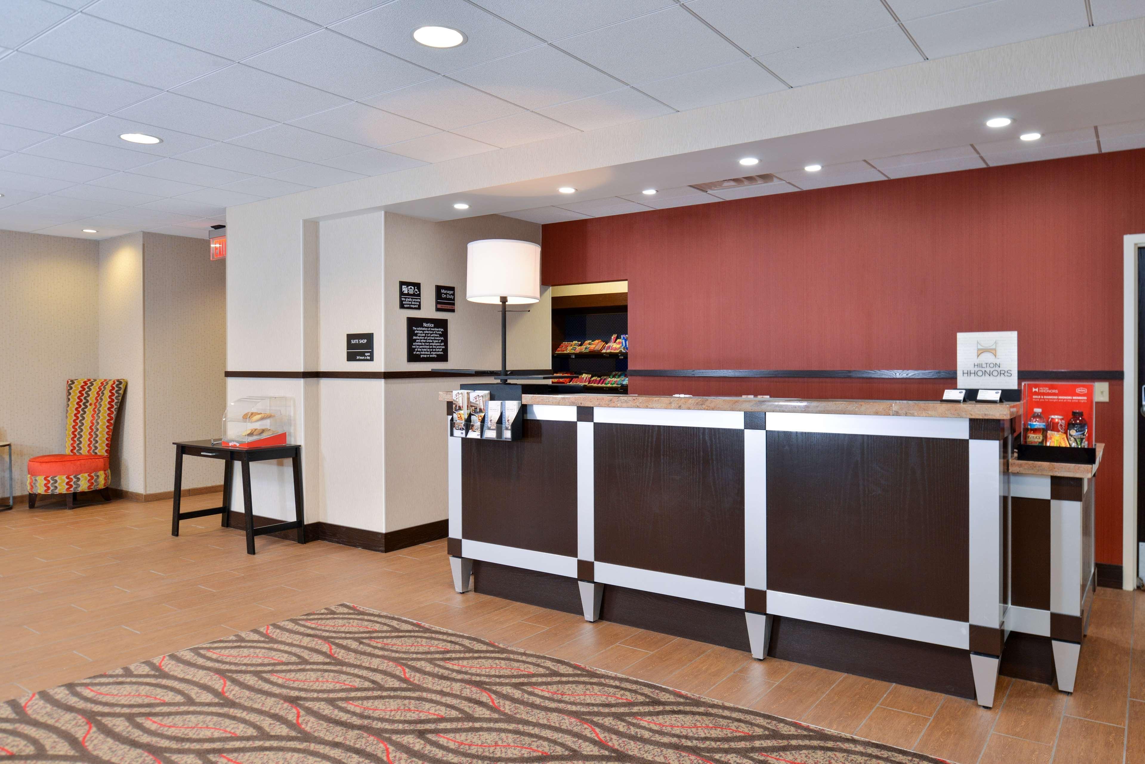 Hampton Inn & Suites California University-Pittsburgh Coal Center Buitenkant foto