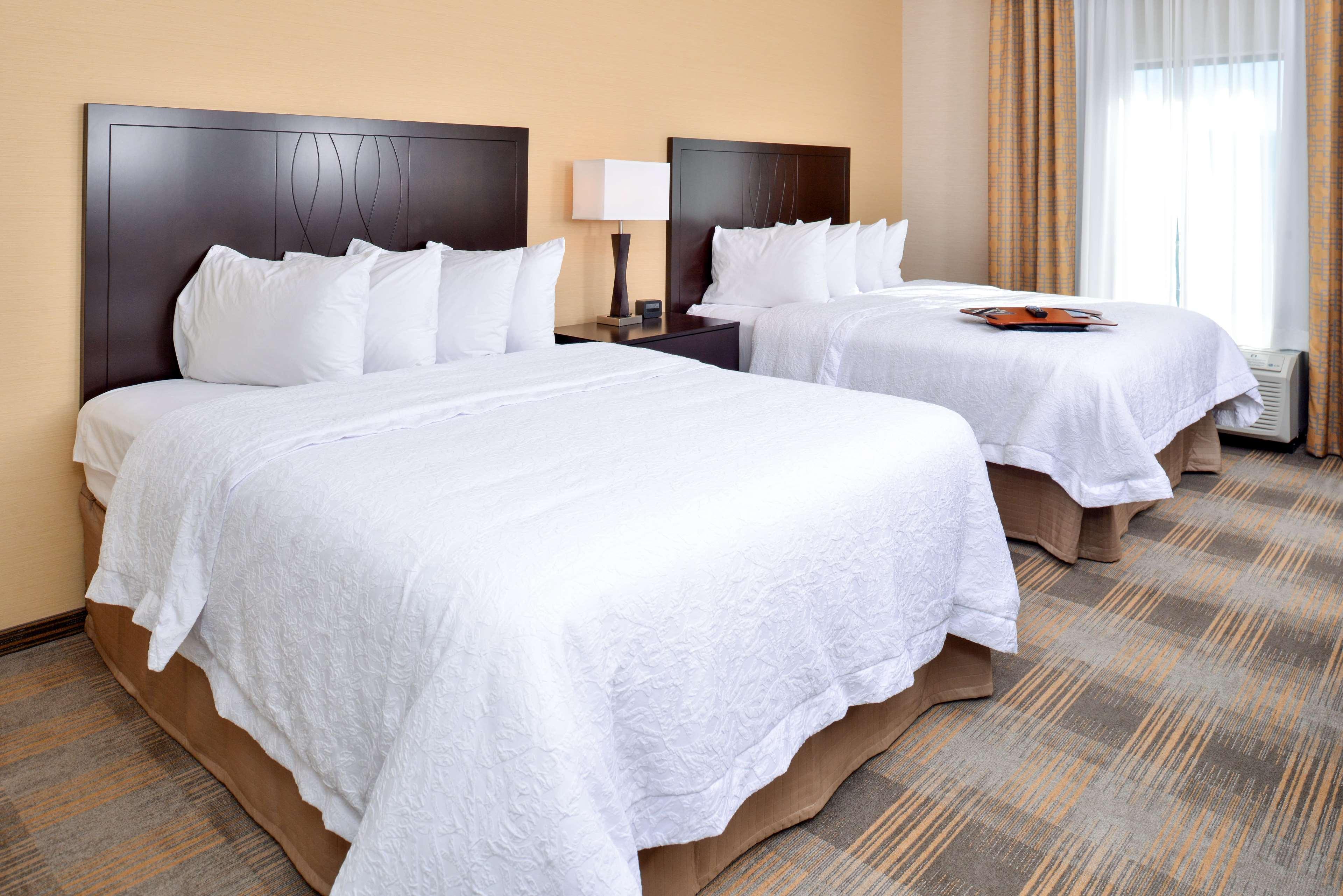 Hampton Inn & Suites California University-Pittsburgh Coal Center Buitenkant foto