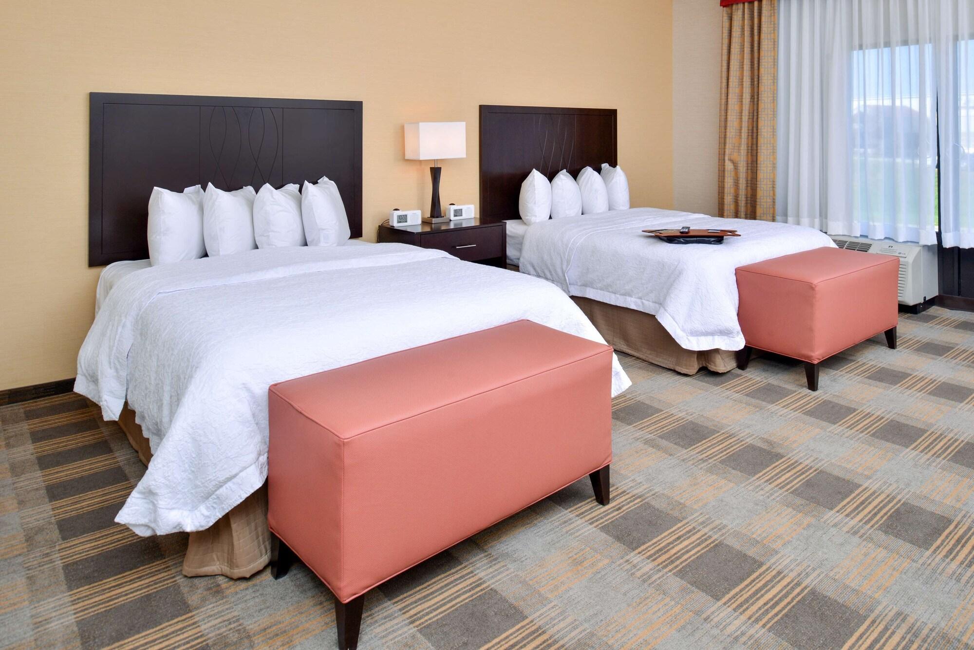 Hampton Inn & Suites California University-Pittsburgh Coal Center Buitenkant foto