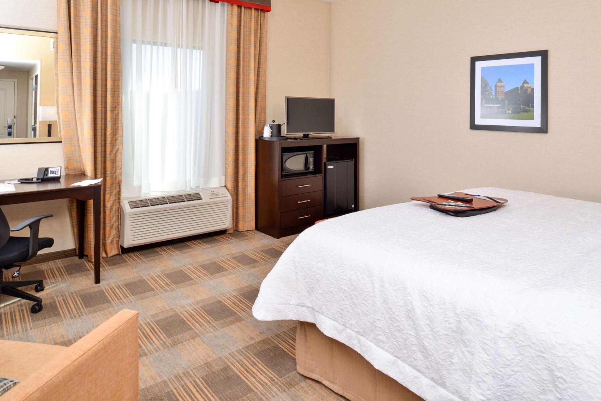 Hampton Inn & Suites California University-Pittsburgh Coal Center Buitenkant foto